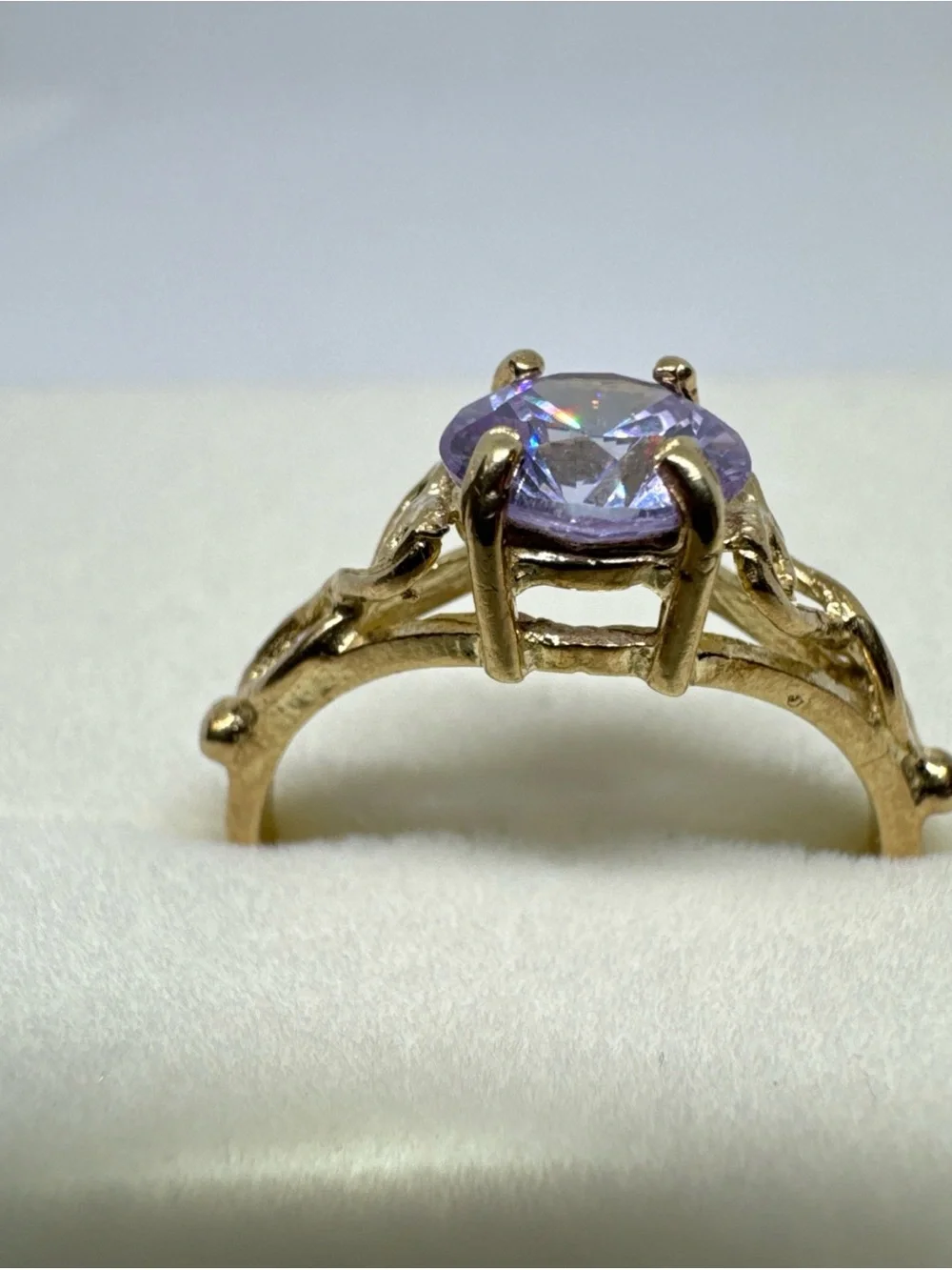 10k Yellow Gold Round CZ Light Purple Solitaire Sz 6.25 Engagement Ring 2.1g